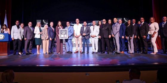 San Juan reconoce la valentía y compromiso de la Policía Municipal durante ceremonia de Valores del Año 2025